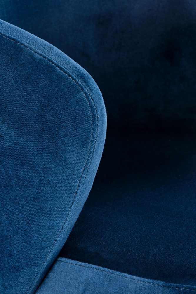 Tapicerowane welurowe krzesło niebieskie zbliżenie MONACO 6