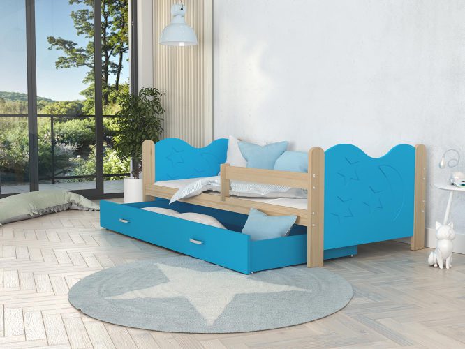 Łóżko dla dziecka ze wzorem niebieskie sosnowe aranżacja pokoju BRICK
