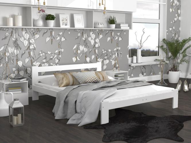 Białe łóżko drewniane ze stelażem i materacem aranżacja RELAX