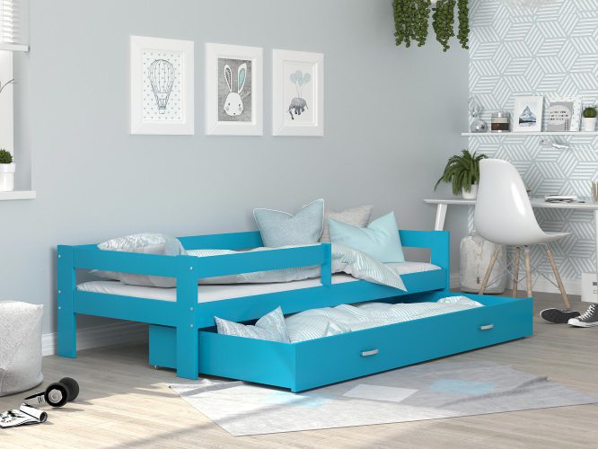 Łóżko pojedyncze z barierką dziecięce z pojemnikiem niebieskie aranż TACO