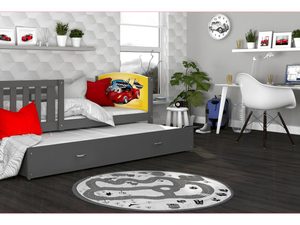 Miniaturka 23 - Drewniane łóżko dziecięce z szufladą i kolorowymi poduszkami do pokoju dziecięcego