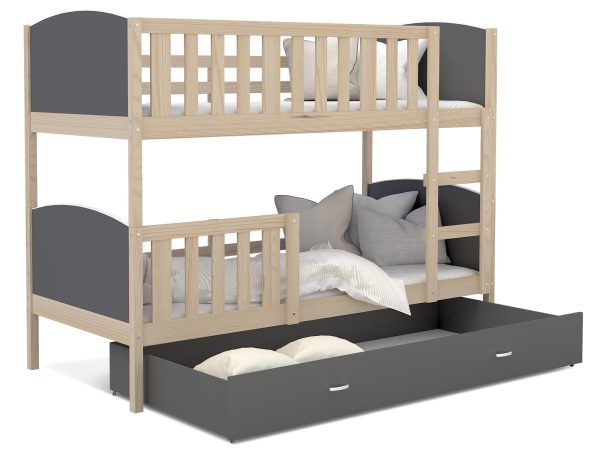 Drewniane łóżko piętrowe do przytulnego pokoju dziecięcego