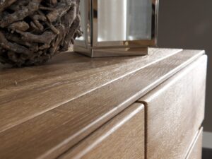 Miniaturka 12 - Drewniany kredens zbliżenie Seto