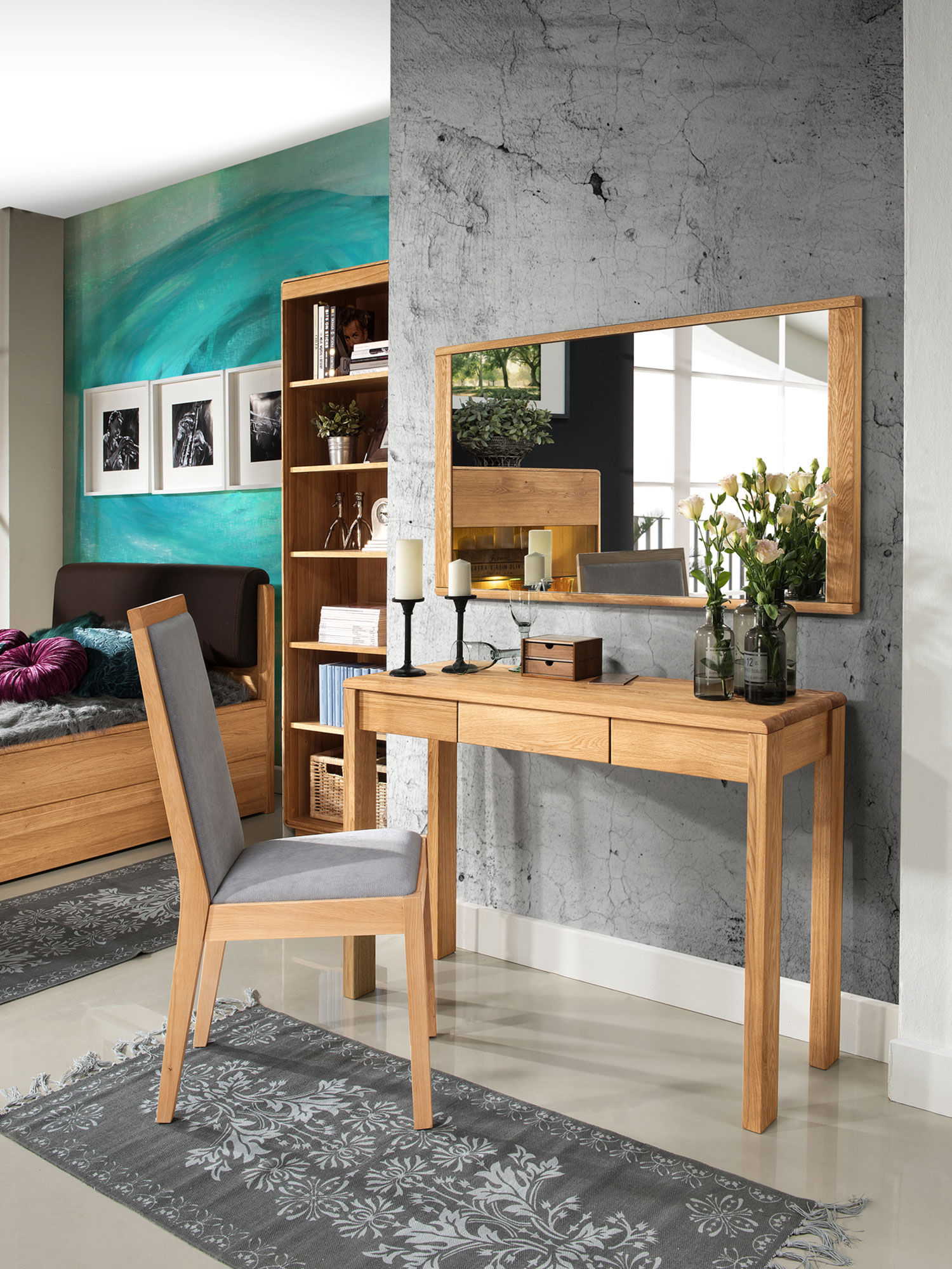 Zestaw stolik krzesło lustro SETO Drewniana toaletka dębowa z szufladami i lustrem w ramie