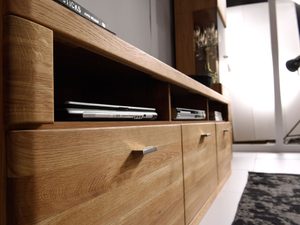 Miniaturka 1 - Drewniana szafka RTV