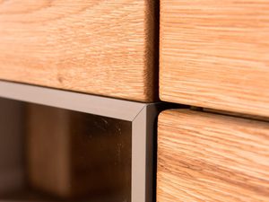 Witryna drewniana zbliżenie Maseri Witryna drewniana zbliżenie Maseri