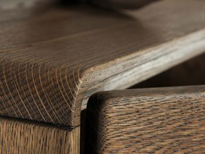 Miniaturka 2 - Detale drewna szafki nocnej
