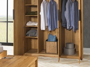 Miniaturka 3 - Szafa drewniana dębowa duża do sypialni fornirowana