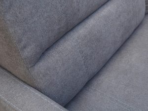 Miniaturka 2 - Mała Sofa do Pokoju szara detale ASMARA