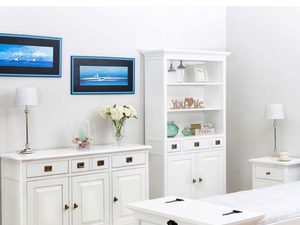 Miniaturka 16 - Komplet białych drewnianych mebli do sypialni aranżacja