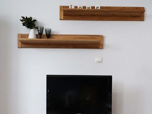 Miniaturka 1 - Mała Szafka RTV na Nóżkach Dąb aranżacja ALAMOS LOFT