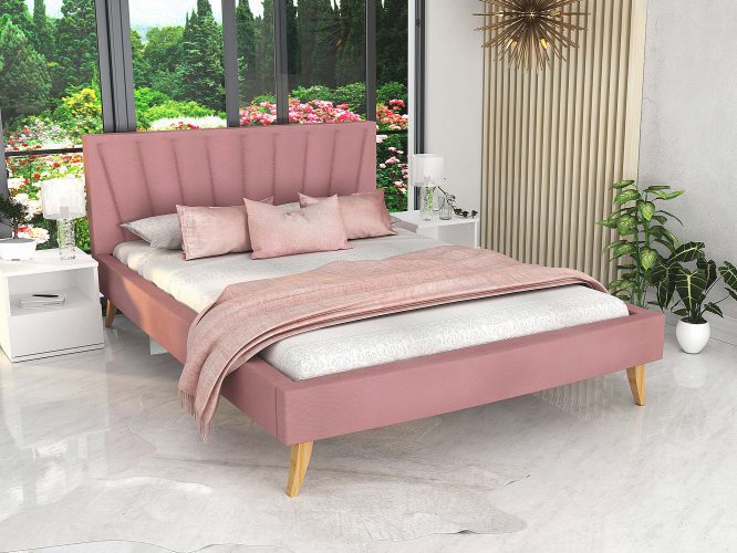 Łóżko na drewnianych nóżkach różowe aranżacja BONNIE