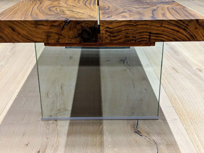 Duży drewniany stół do jadalni na szklanych nogach FOXY nogi