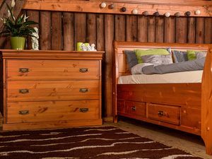 Miniaturka 14 - Sosnowa mała biała komoda sosna sypialnia ANADI