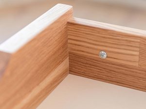 Miniaturka 6 - Drewniana toaletka biurko z szufladami detale wykonania JENS