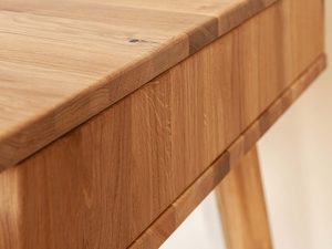 Miniaturka 7 - Biurko toaletka z litego drewna korpus zbliżenie JENS