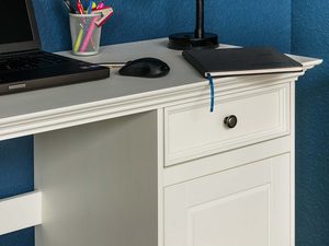 Miniaturka 9 - Białe biurko klasyczne zbliżenie INGRID