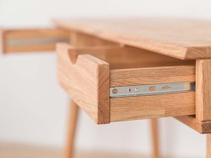 Miniaturka 8 - Drewniana toaletka biurko z szufladami otwarta zbliżenie JENS