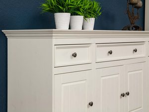 Miniaturka 12 - Solidna komoda z drewna litego zbliżenie INGRID