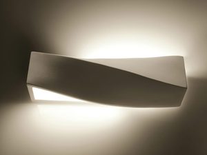 Miniaturka 15 - Minimalistyczny kinkiet idealny do salonu