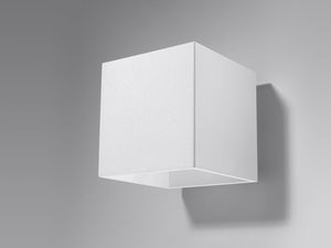 Miniaturka 7 - Biały kinkiet LED o geometrycznym kształcie