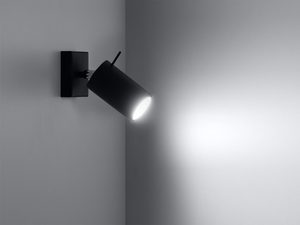 Miniaturka 8 - Czarny kinkiet LED z cylindryczną głowicą na białej ścianie