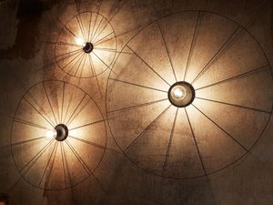 Miniaturka 2 - Nowoczesna lampa sufitowa, geometryczny design, industrialne oświetlenie