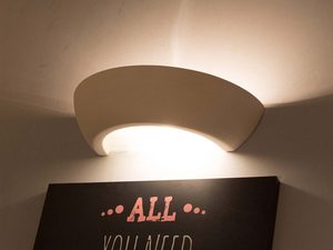 Miniaturka 3 - Kinkiet LED w kształcie półkola z ceramicznym kloszem