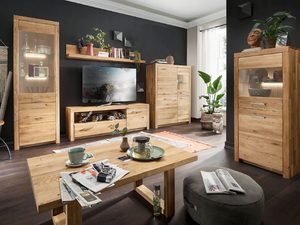 Miniaturka 8 - Drewniana witryna z zamykanymi szafkami i szklaną półką