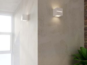 Miniaturka 6 - Nowoczesny biały kinkiet LED z delikatnym podświetleniem