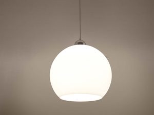 Miniaturka 24 - Lampa wisząca kula biała matowa z oświetleniem