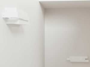 Miniaturka 4 - Minimalistyczny biały kinkiet ścienny w narożniku pomieszczenia