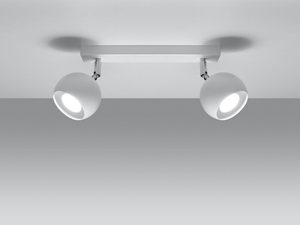 Miniaturka 8 - Dwa reflektory LED białe w montażu sufitowym na tle bieli