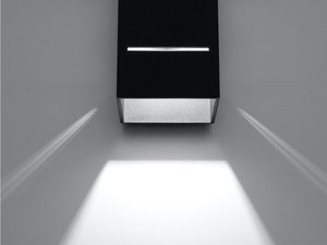 Miniaturka 2 - Kinkiet ścienny w czarnym kolorze