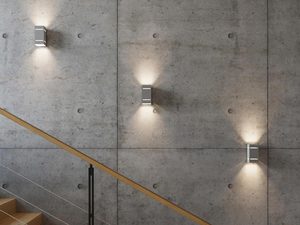 Miniaturka 10 - Kinkiet LED rzucający światło w górę i w dół w minimalistycznym wnętrzu