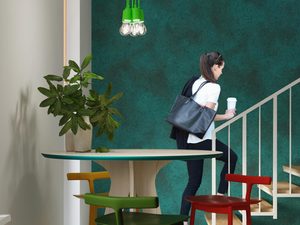 Miniaturka 44 - Designerska zielona lampa sufitowa z trzema żarówkami LED