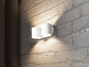 Miniaturka 15 - Biały kinkiet o nowoczesnym cylindrycznym kształcie