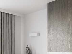 Miniaturka 4 - Kwadratowy biały plafon LED w eleganckim salonie