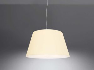 Miniaturka 2 - Wisząca lampa z lekko nachylonym kloszem w beżowym kolorze