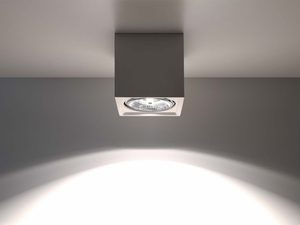 Miniaturka 2 - Biała kostka natynkowa z reflektorem halogenowym