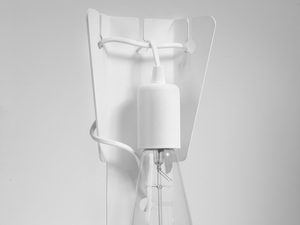 Miniaturka 2 - Designerska lampka stołowa z przewodem i białą żarówką