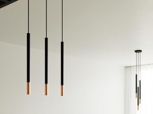 Miniaturka 6 - Stylowa lampa sufitowa z miedzianym detalem na białym tle