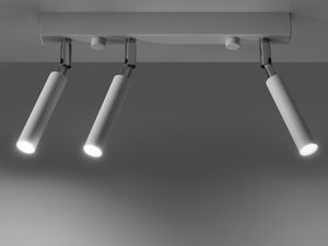 Miniaturka 9 - Nowoczesna garderoba z białymi punktami świetlnymi