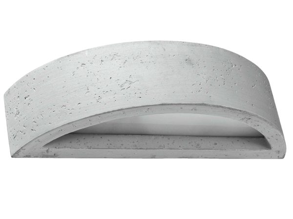 Zakrzywiona oprawa betonowa z minimalistycznym wykończeniem