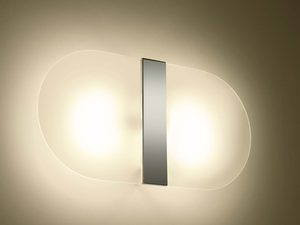 Miniaturka 2 - Owalny kinkiet LED ze srebrną listwą i ciepłym światłem