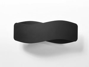 Miniaturka 3 - Kinkiet LED czarny z zakrzywioną obudową, styl nowoczesny