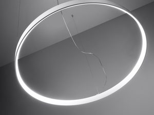 Miniaturka 36 - Minimalistyczna lampa LED w białym kolorze