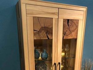 Miniaturka 7 - Dębowa witryna z dekoracyjnymi frontami na wystawie targowej