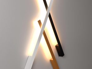 Miniaturka 5 - Skrzyżowane lampy LED w kolorze białym i czarnym