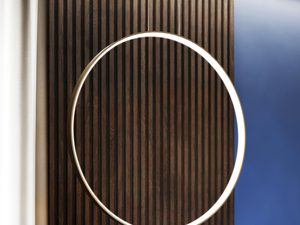 Miniaturka 9 - Nowoczesna lampa LED z cienką złotą ramą